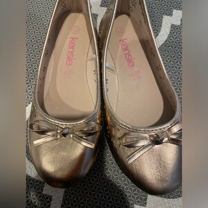 Kensie girl size 12 dresss shoes